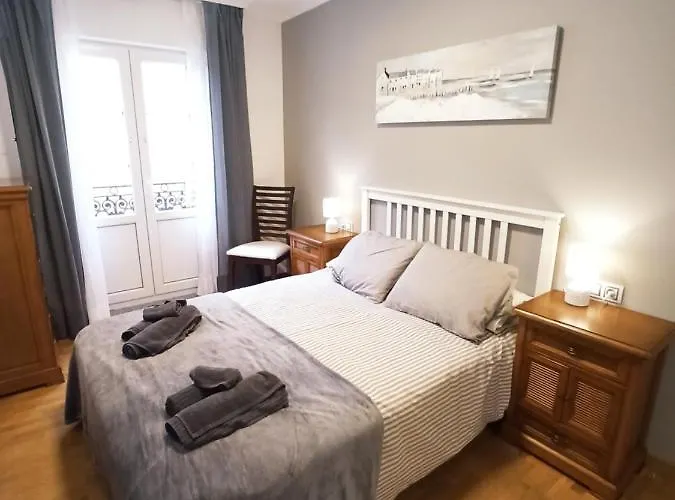 Muralla Lägenhet Viveiro